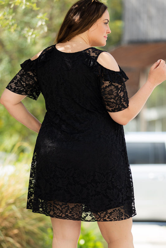 Robe noire grande taille en dentelle à épaules dénudées