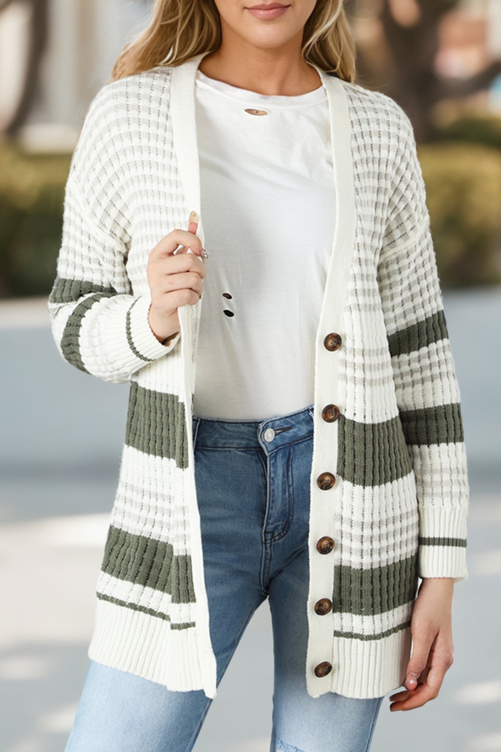 Green Colorblock Textured Knit Buttoned Cardigan