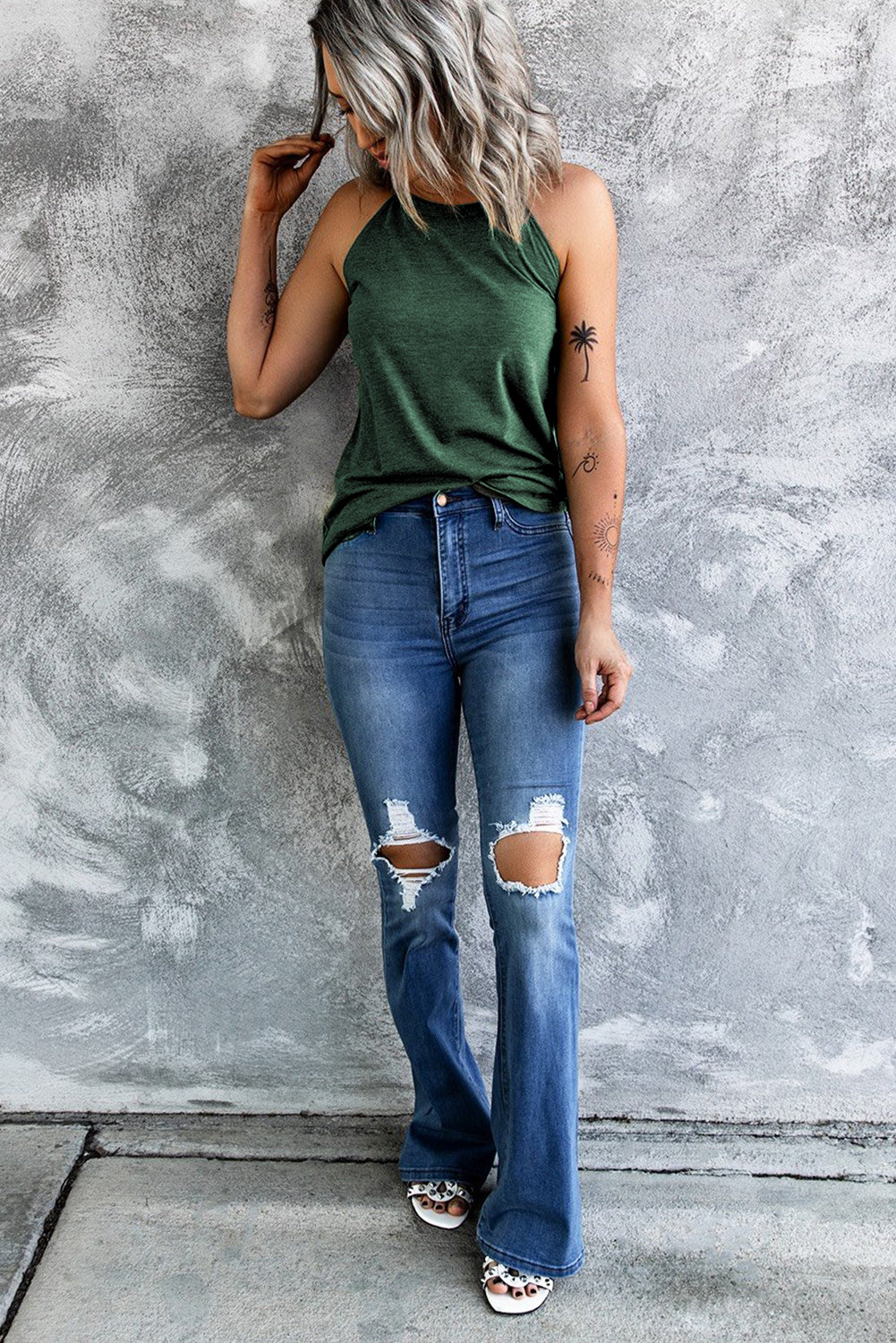 Green Solid Color Crew Neck Tank Top