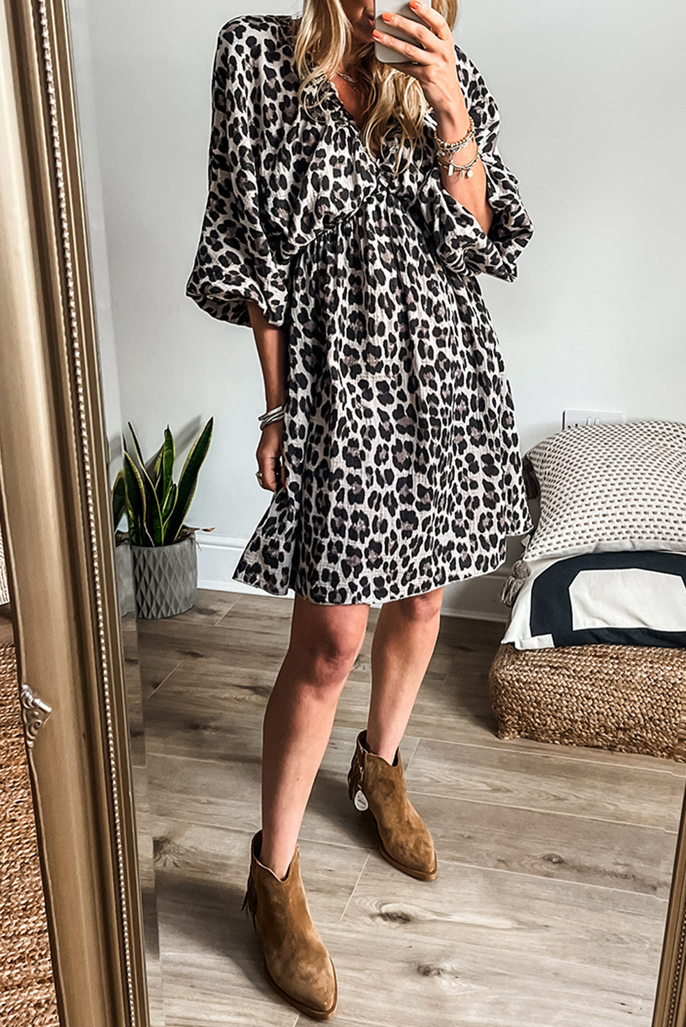 Pink Leopard Print Elasticated V Neck 3/4 Puff Sleeve Dress