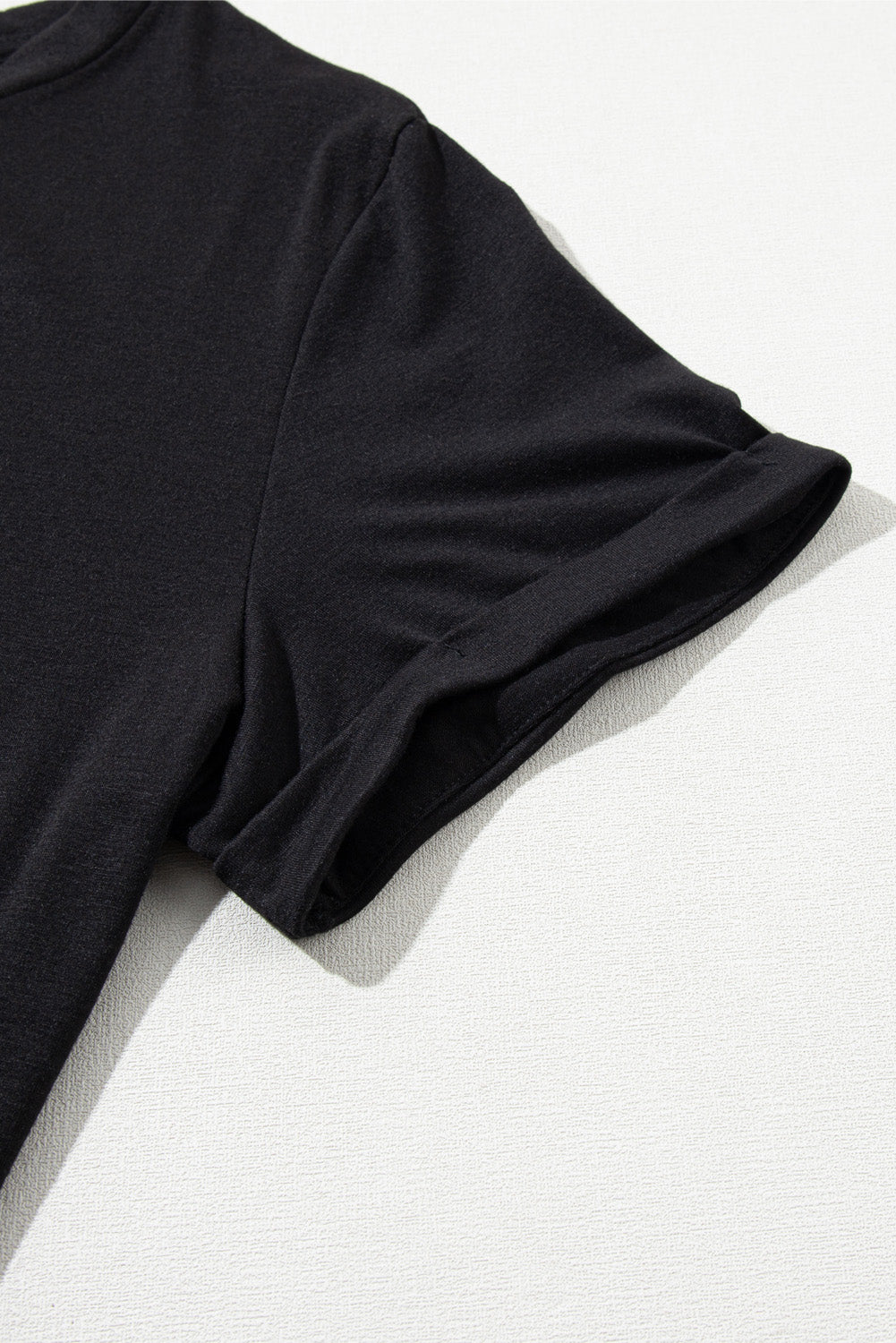 Black Solid Color Crew Neck Tee