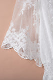 Robe en dentelle lumineuse Dawn