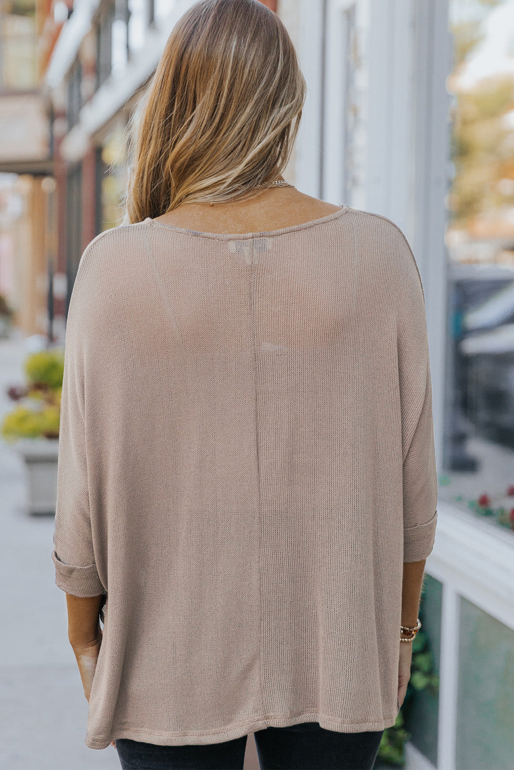 Lightweight Knit Oversize Blouse