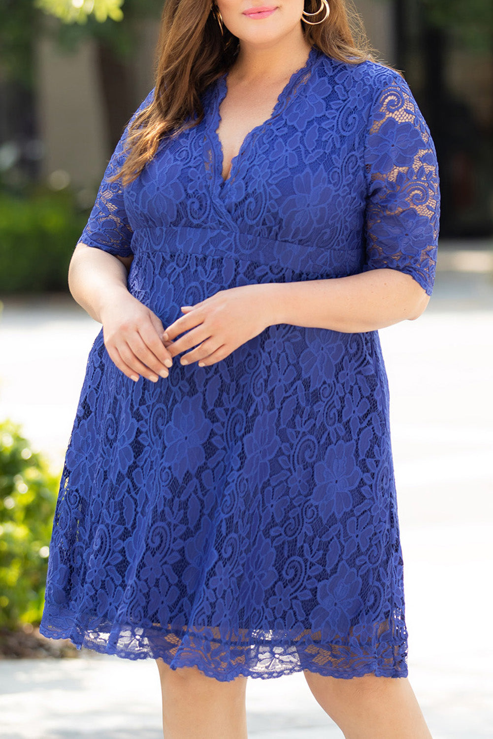 Plus Size Half Sleeve Lined Lace Midi Dress