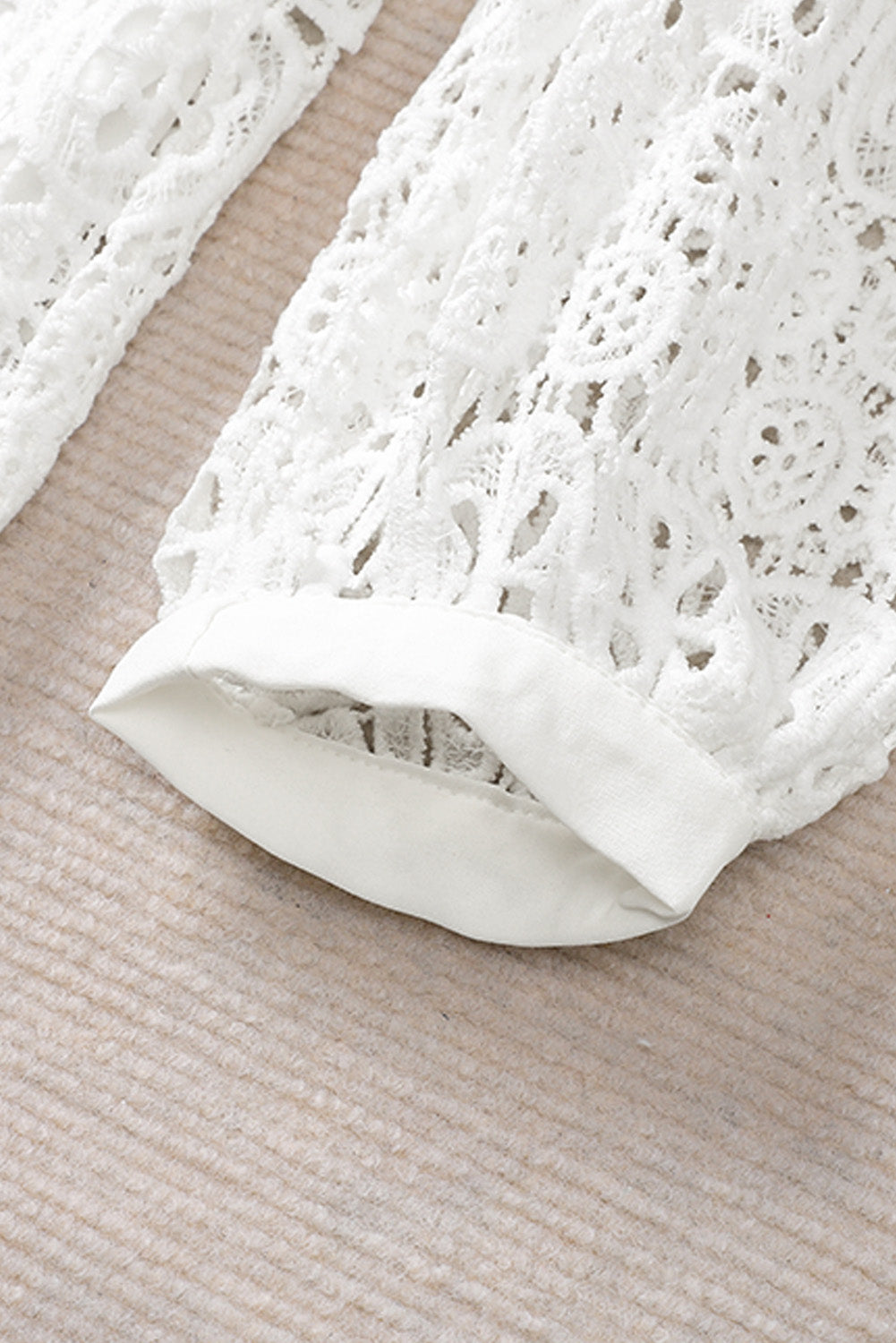 Lace Contrast Hollow-out Long Sleeve Blouse