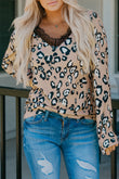 Print Lace Trim V Neck Top