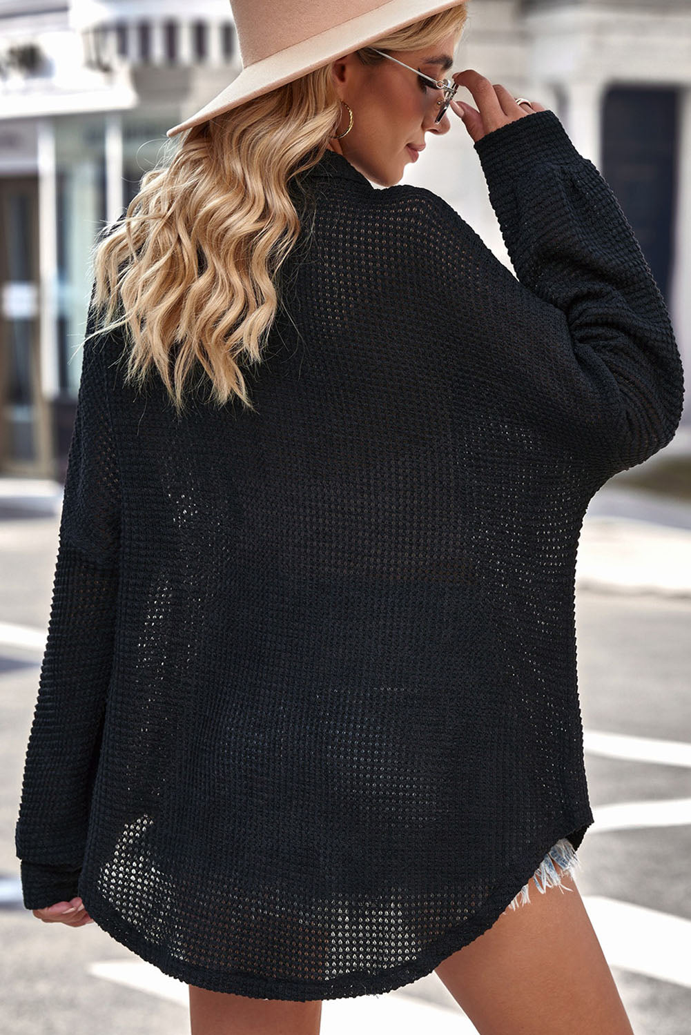 Chemise décontractée boutonnée en tricot gaufré noir