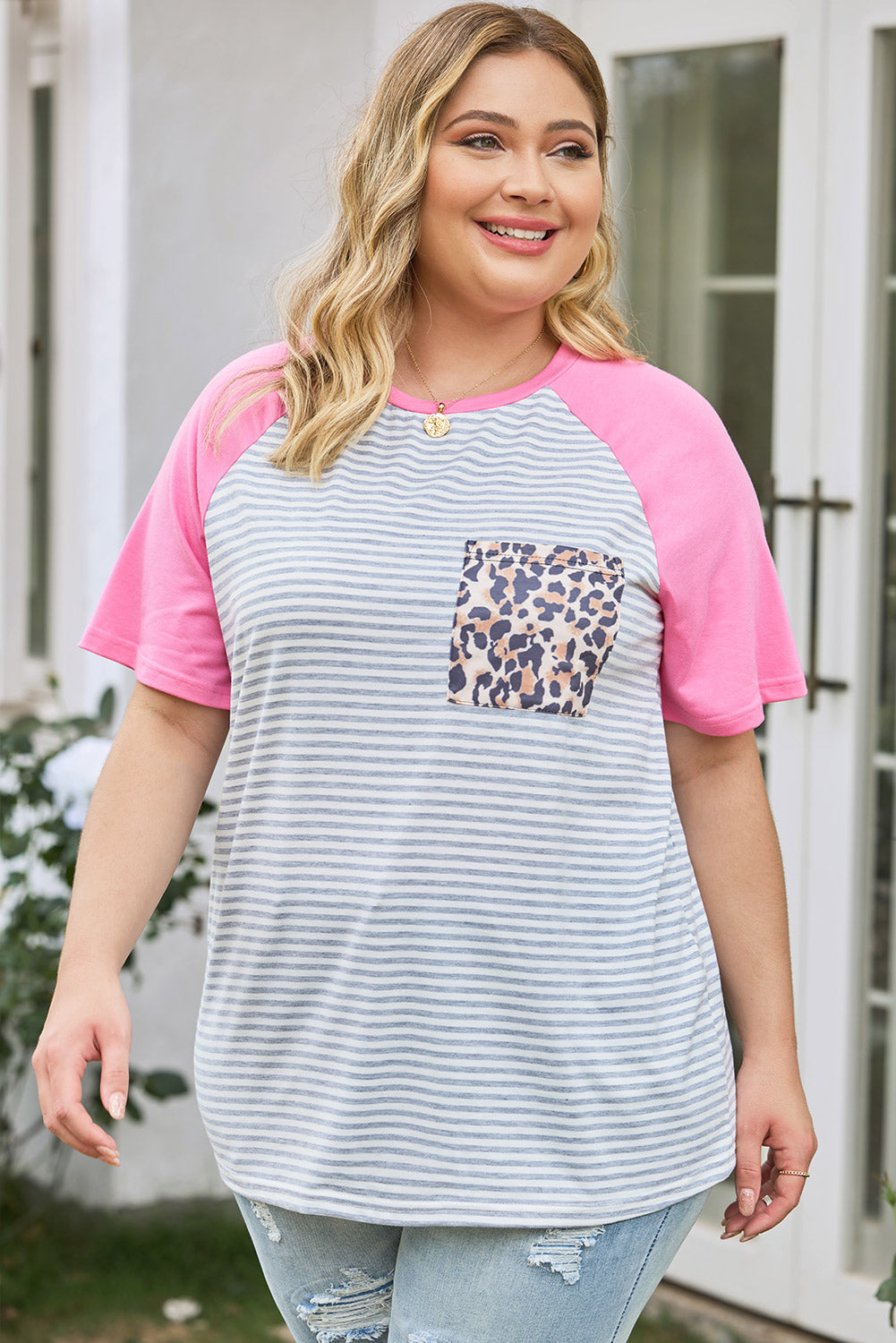 Leopard Patch Pocket Plus Size Raglan Sleeve Tee