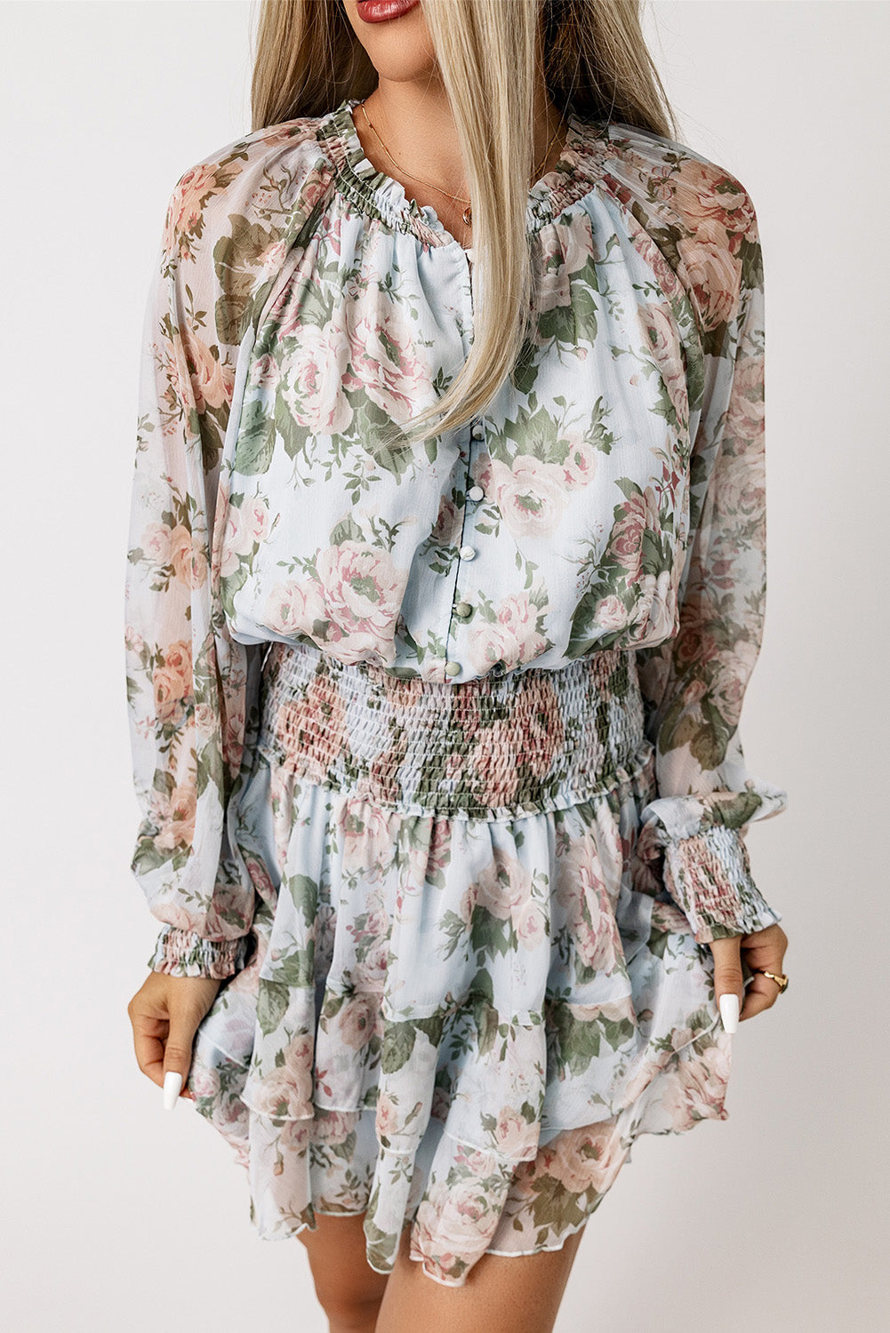 Mini-robe taille haute froncée à volants et imprimé floral vert