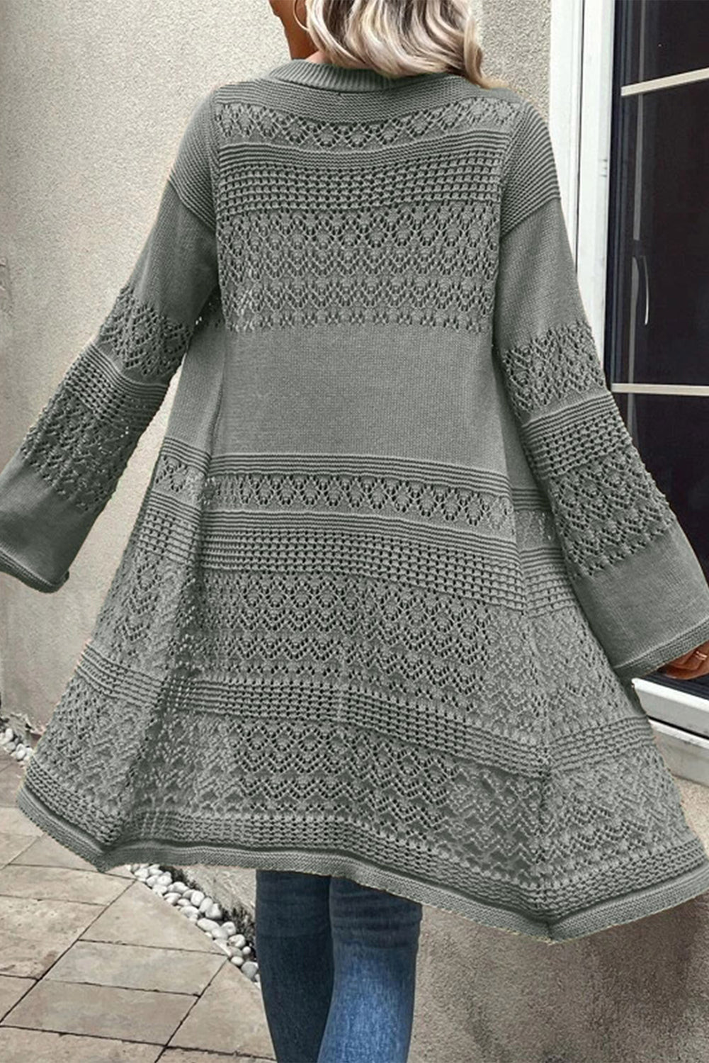 Cardigan gris ouvert sur le devant en maille pointelle