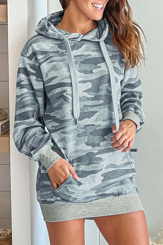 Robe à capuche surdimensionnée gris clair à motif camouflage