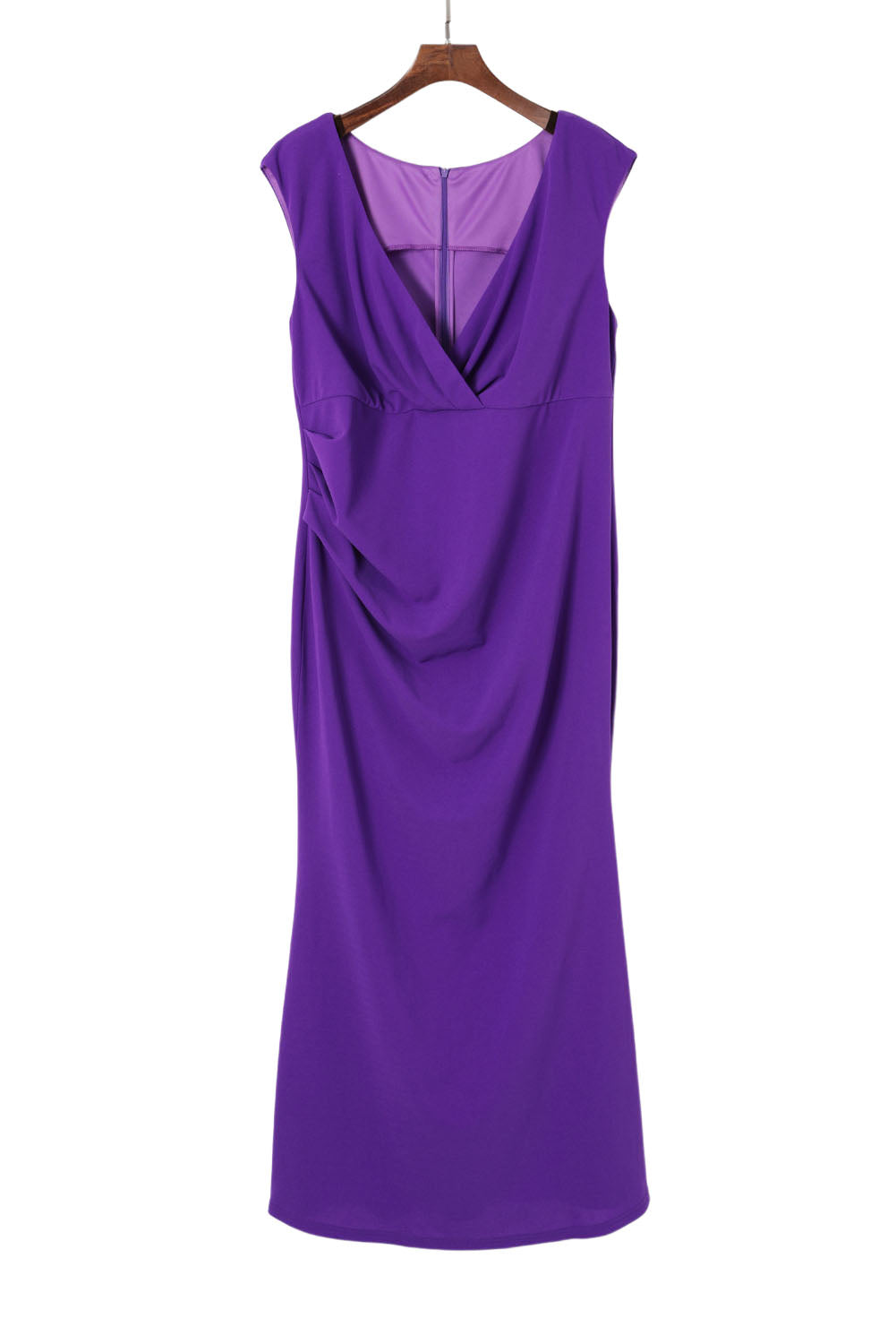 Robe longue ajustée et évasée plissée à col en V de grande taille violet