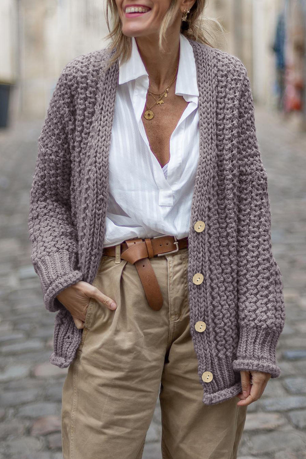 Cardigan boutonné sur le devant en tricot torsadé vintage