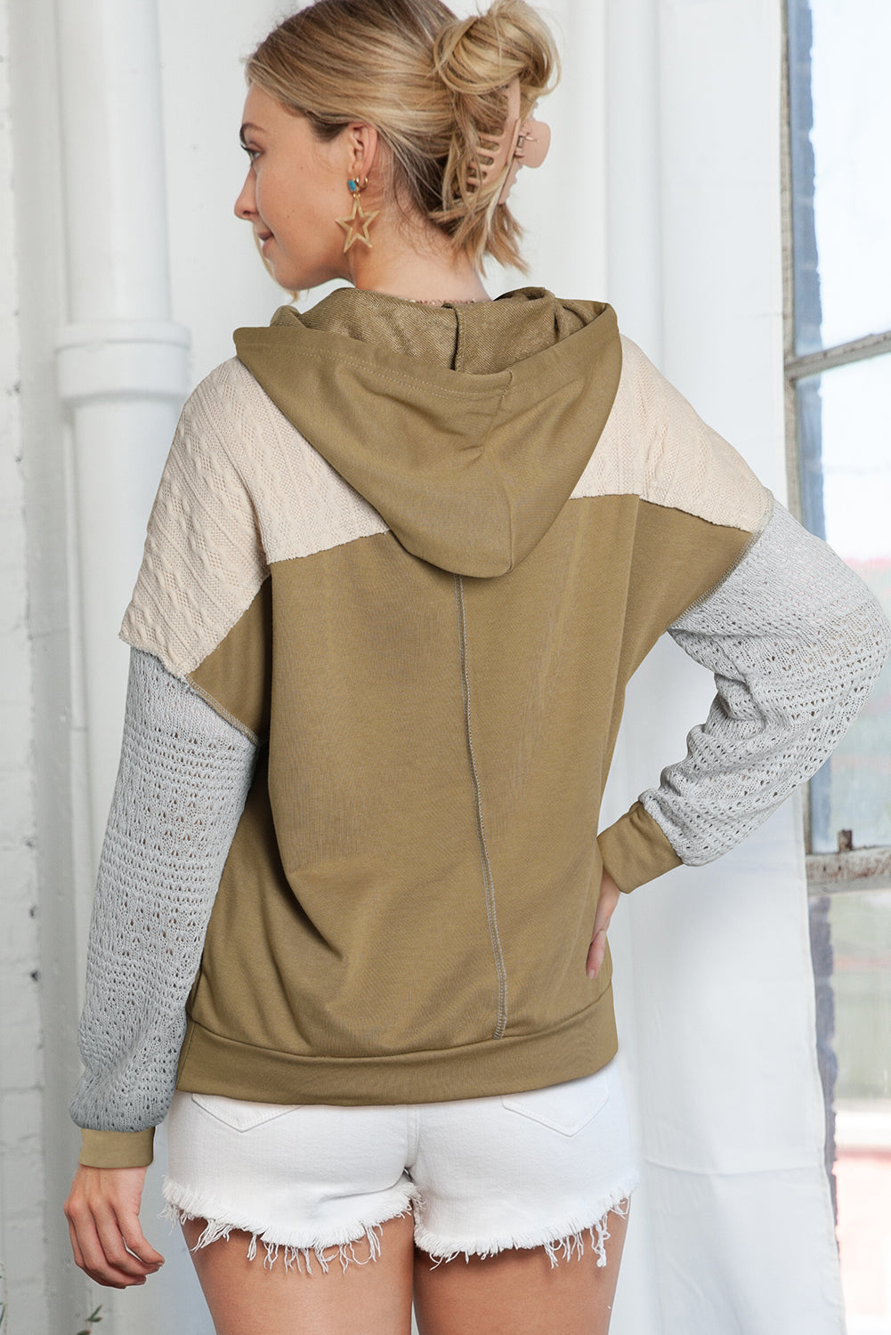 Sweat à capuche gris color block patchwork