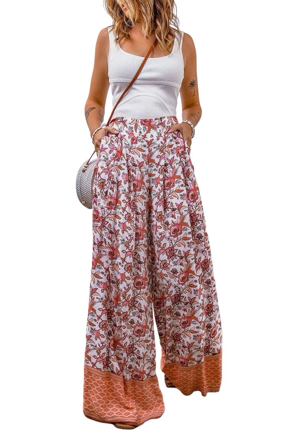 Pantalon large taille haute froncé à imprimé floral rouge