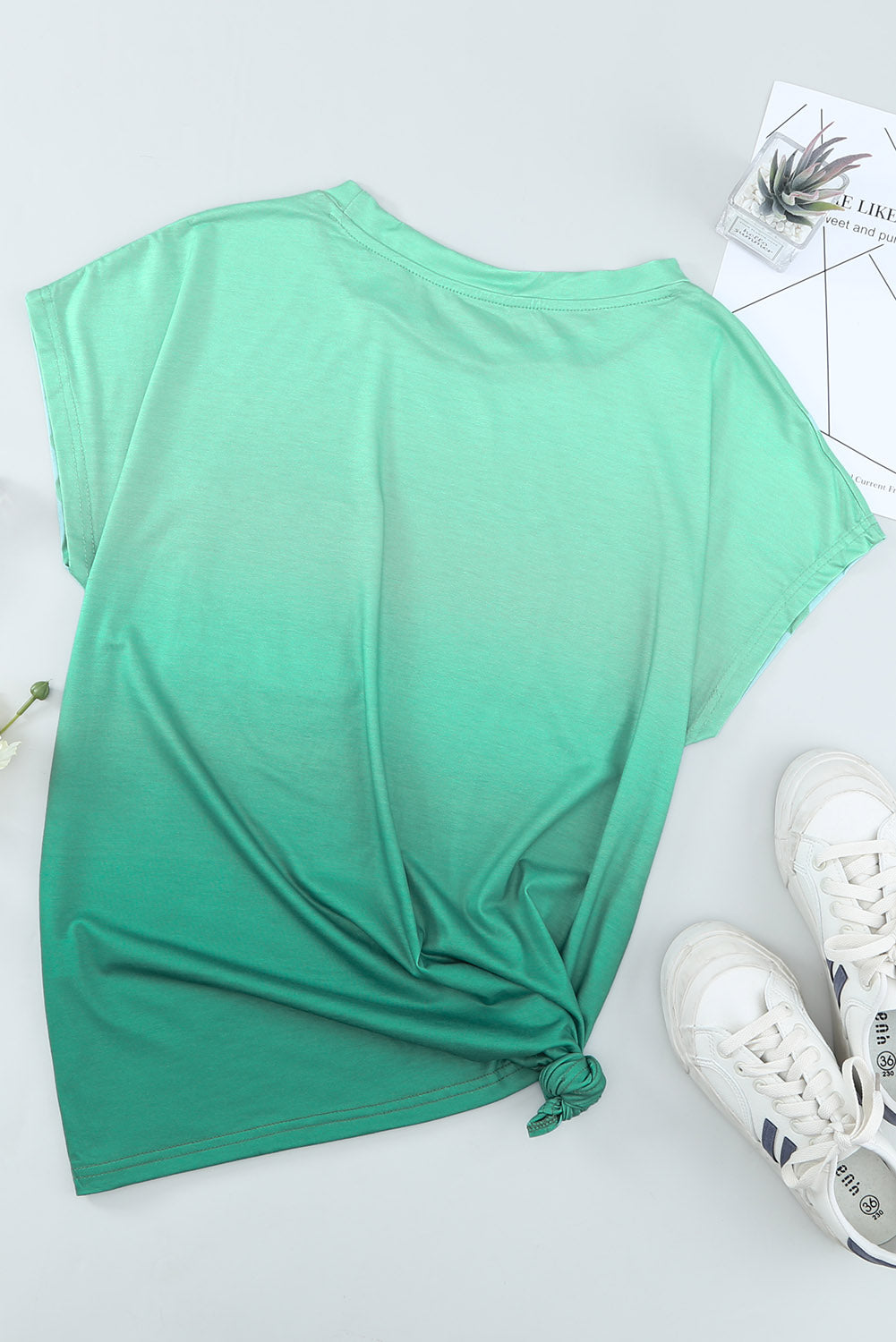 Gradient Color Short Sleeve T-Shirt with Pocket