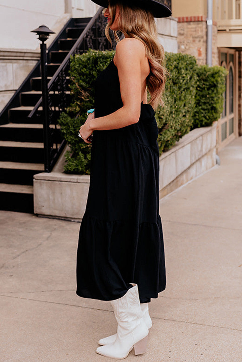 Halter Neck Backless Midi Dress