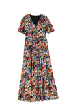 Robe longue noire à manches courtes et motif floral bohème