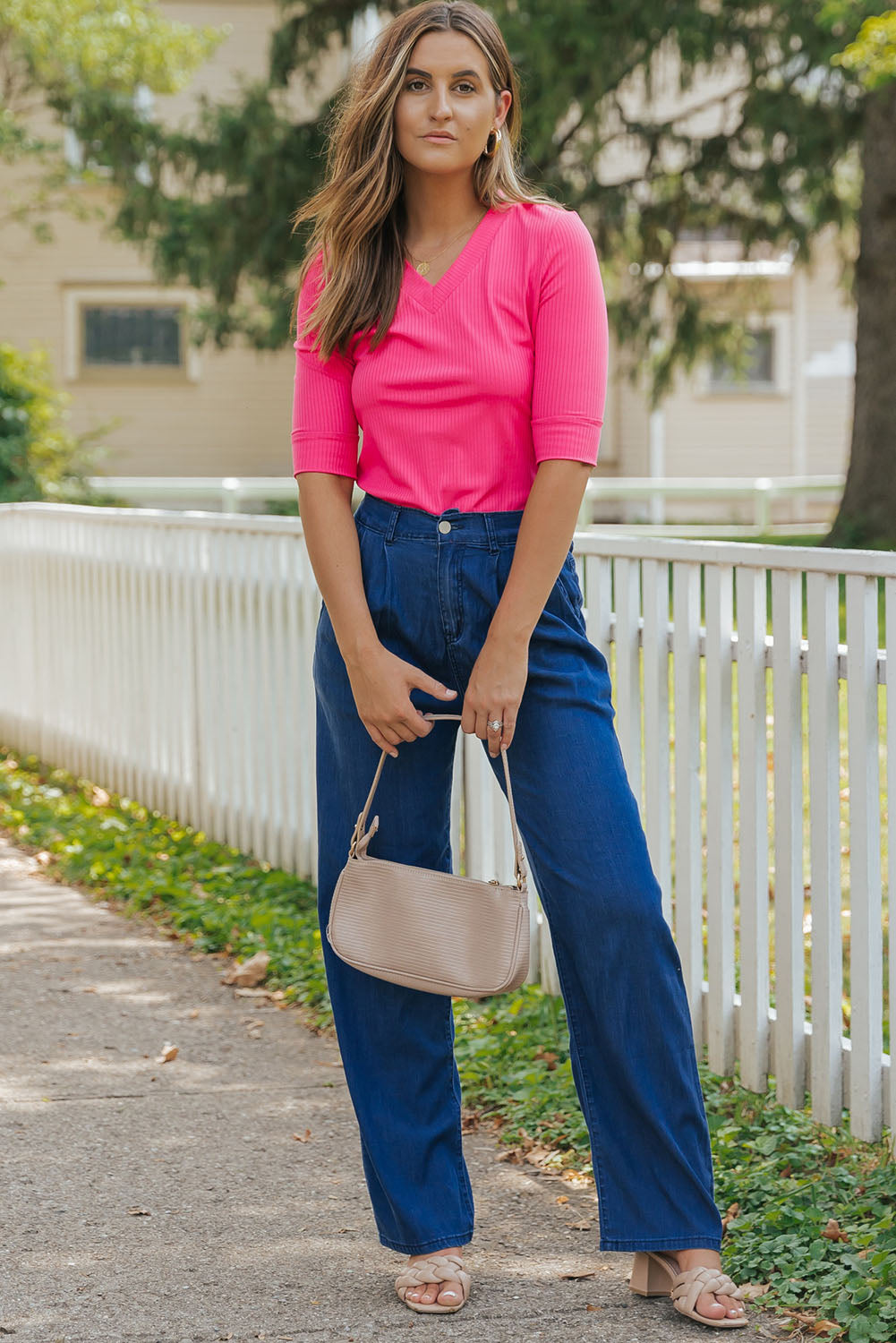 Ribbed V Neck Rolled Short Sleeve T Shirt