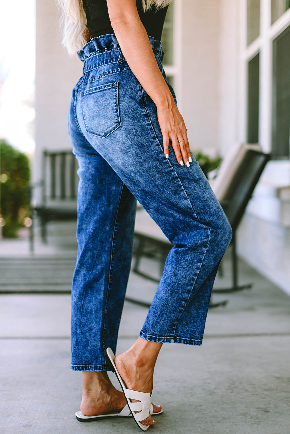 Jean skinny bleu à coutures et coutures hautes avec nœud