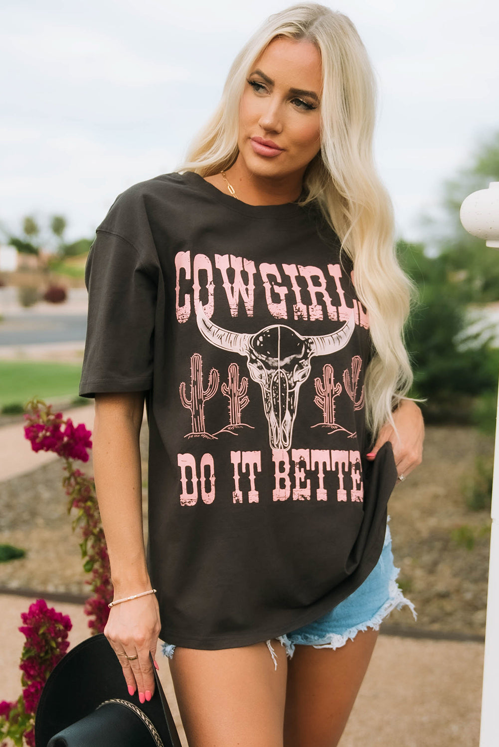 T-shirt surdimensionné gris COWGIRLS DO IT BETTER à imprimé graphique 