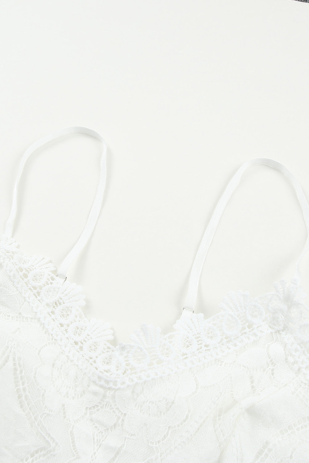 Haut court bralette en dentelle blanche