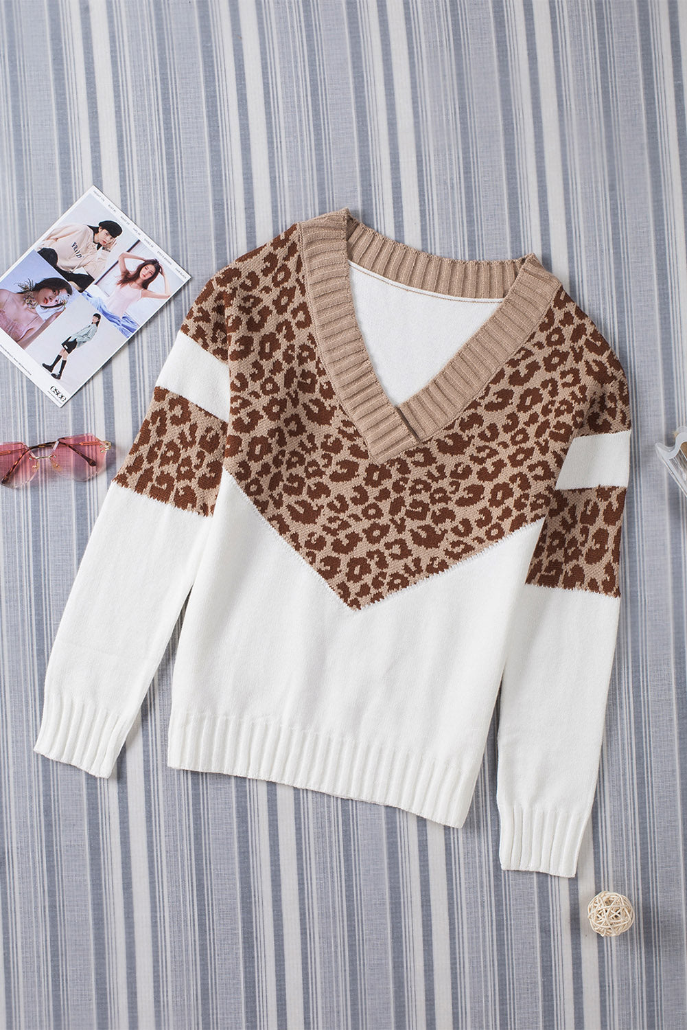 Splicing Off Shoulder Pullover Sweater