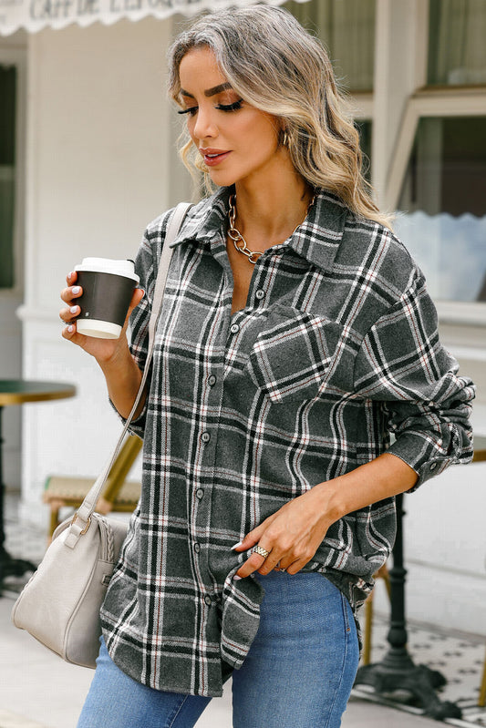 Chemise à manches longues boutonnée à carreaux gris avec poche