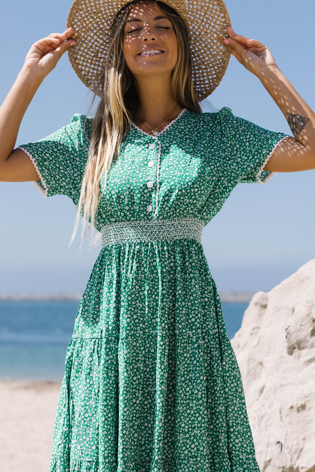 Robe midi évasée taille haute en dentelle à imprimé floral vert