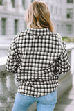 Plaid Print Chest Pockets Buttoned Tunic Shacket