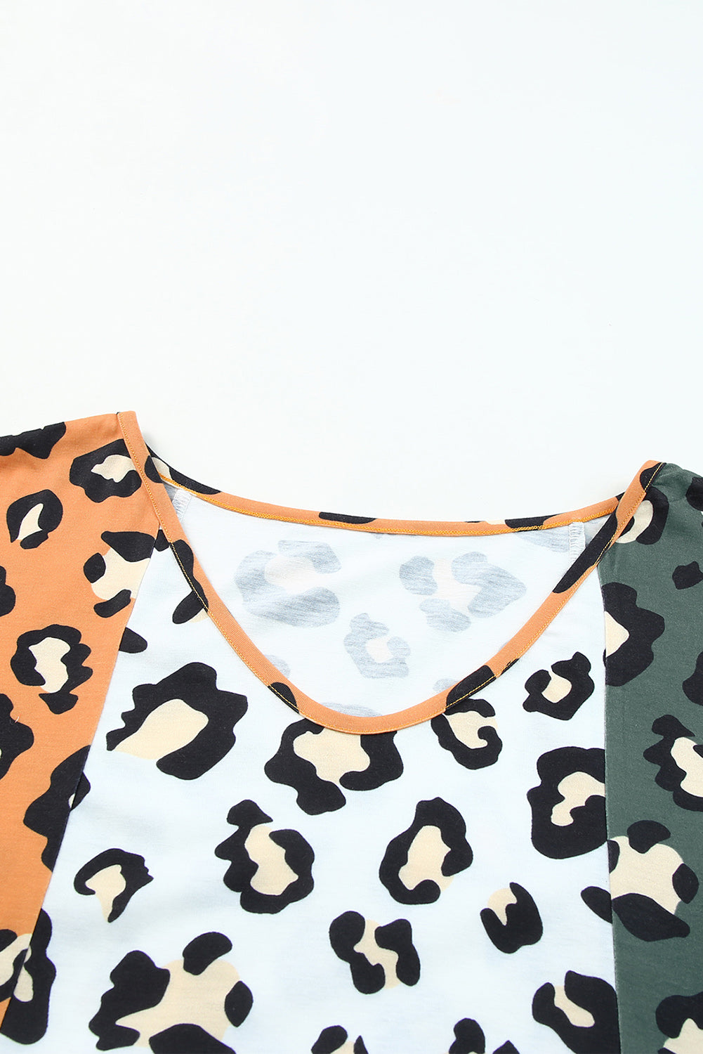 Plus Size Leopard Print Contrast T-Shirt