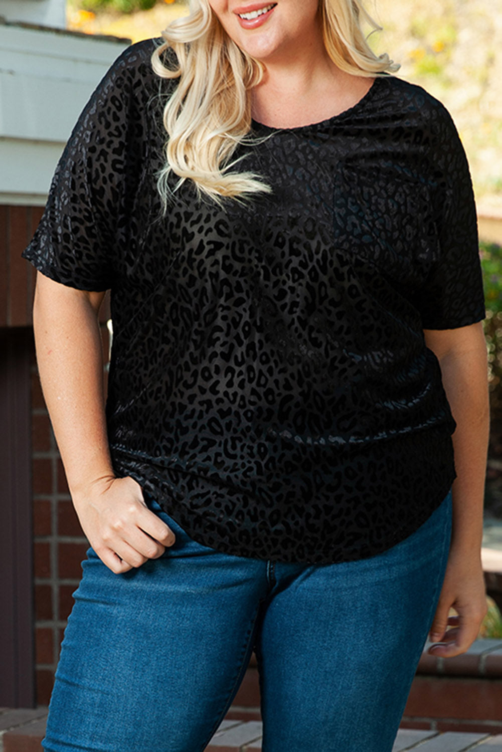 Plus Size Leopard Emboss V Neck Top