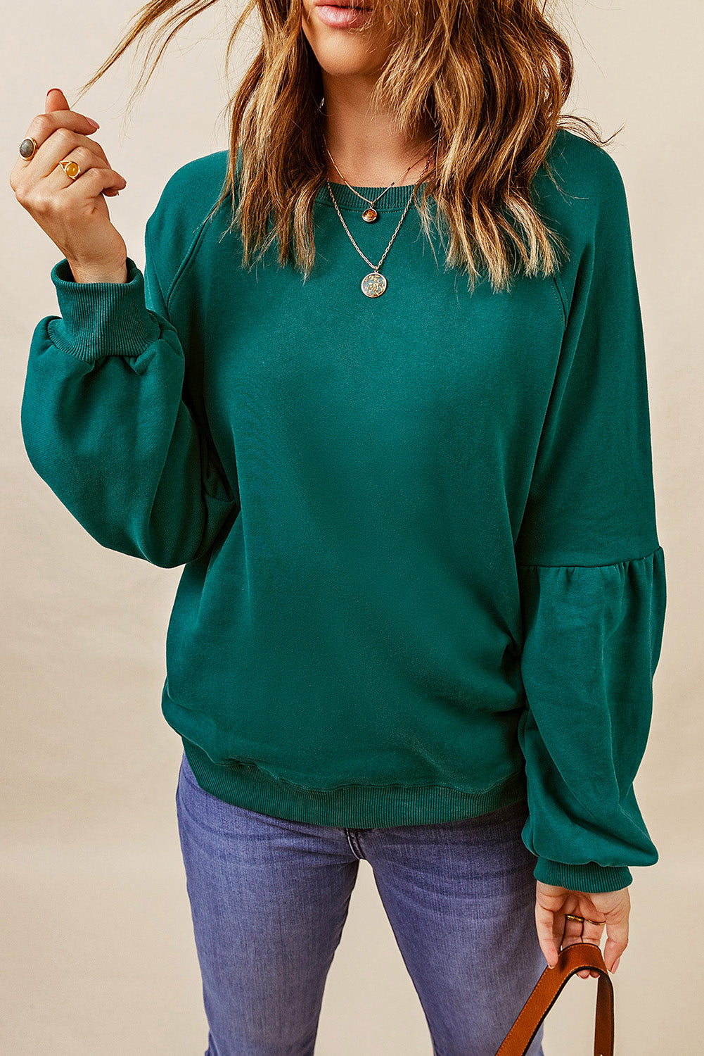 Sweat-shirt vert à manches raglan et patchwork