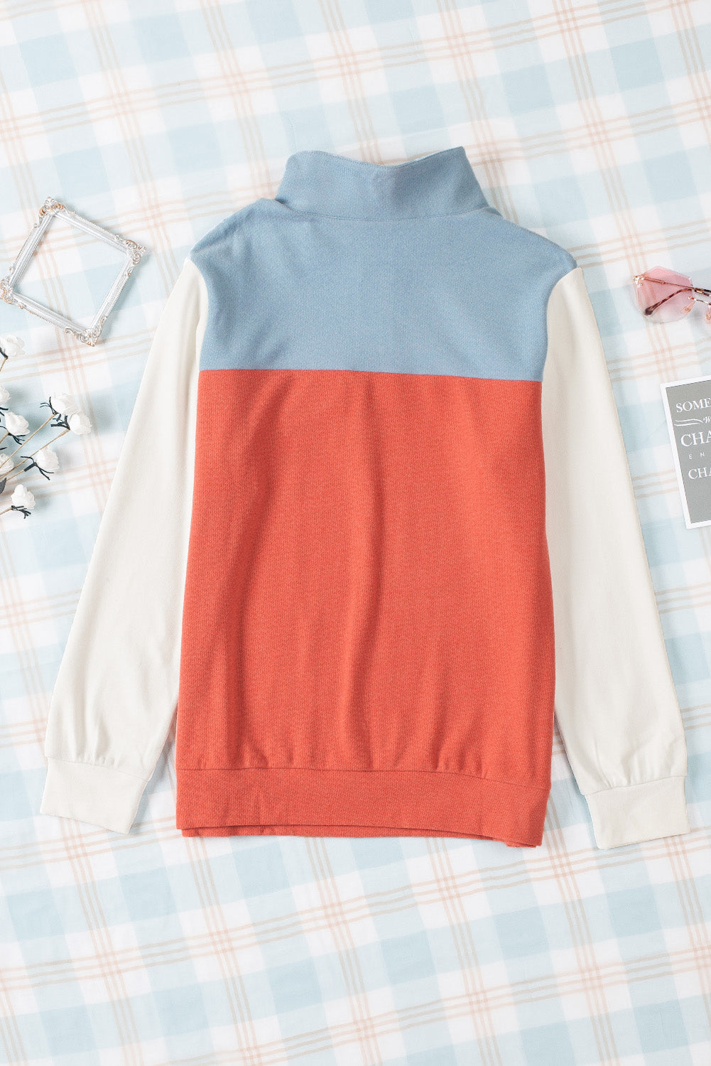 Buttoned Color Block Long Sleeve Top