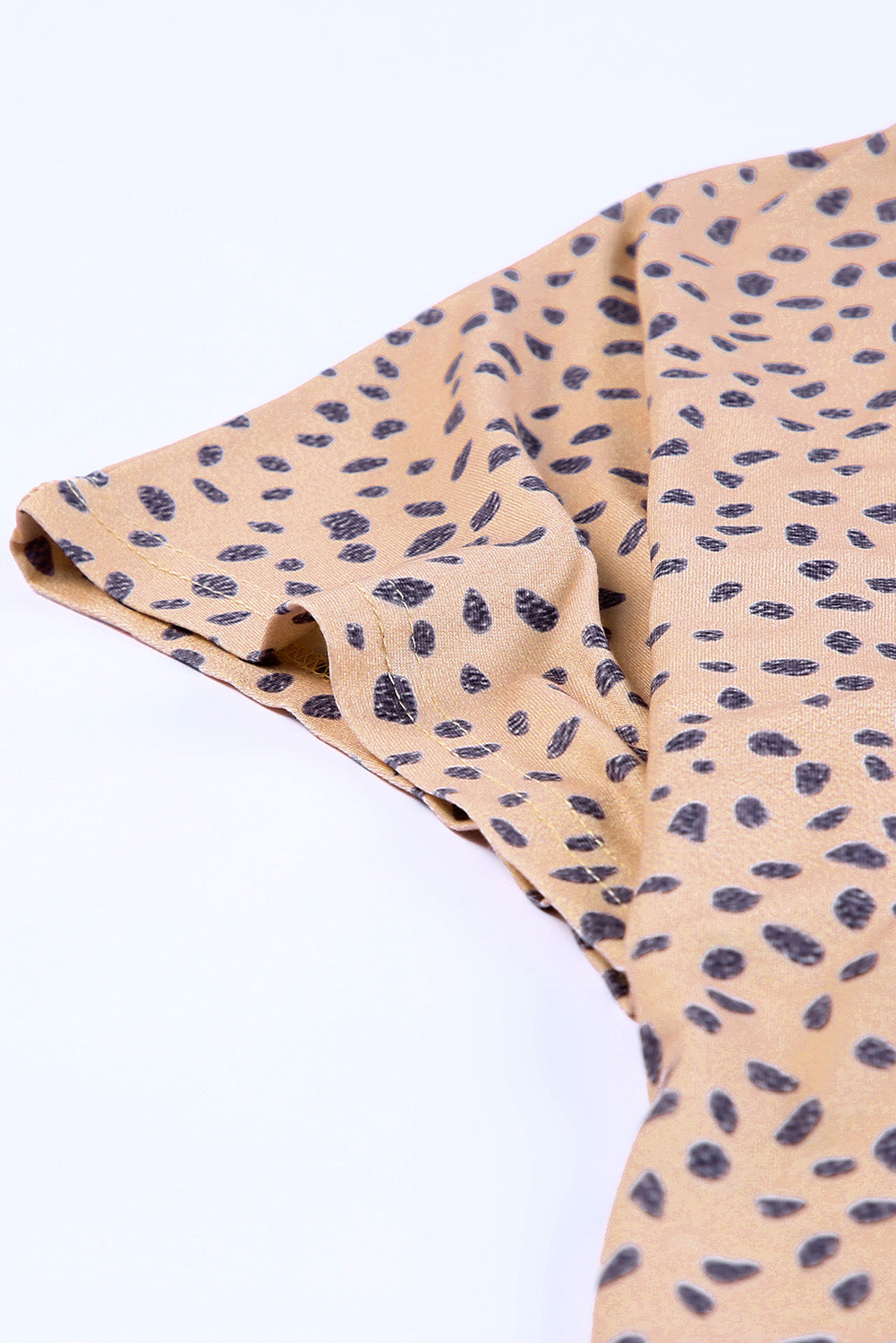 Plus Size Cheetah Print Twisted T-shirt