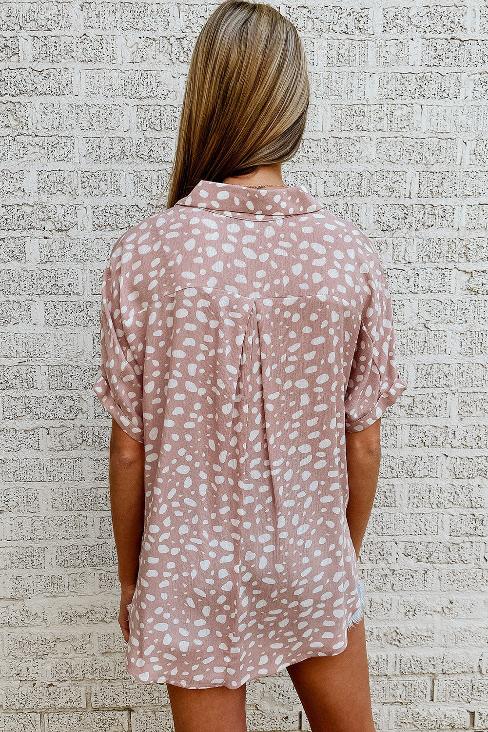 Leopard Printed Short Sleeves Twist Shirt