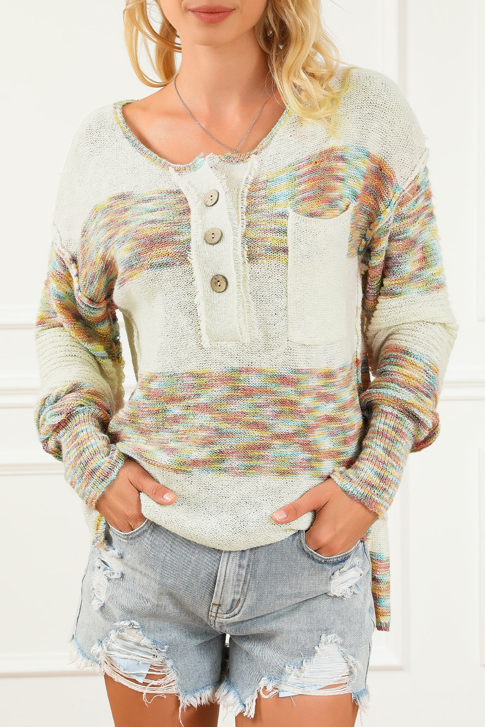 Pull en tricot Henley multicolore à teinture spatiale