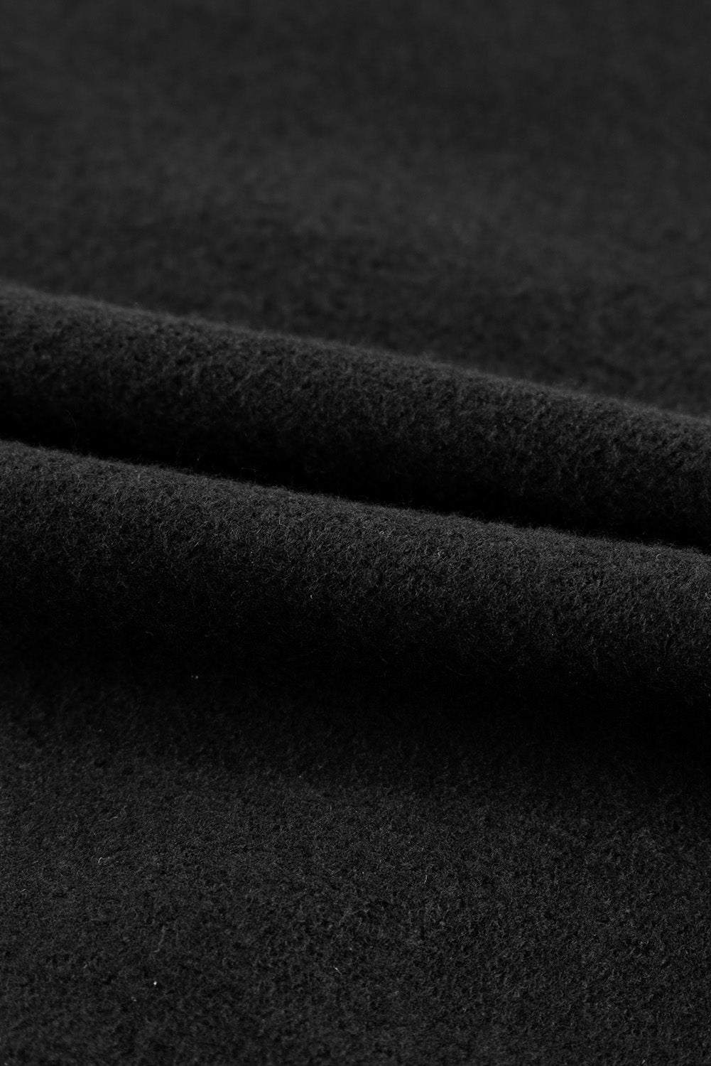 Sweat-shirt marron zippé à col montant et manches avec trou pour les pouces