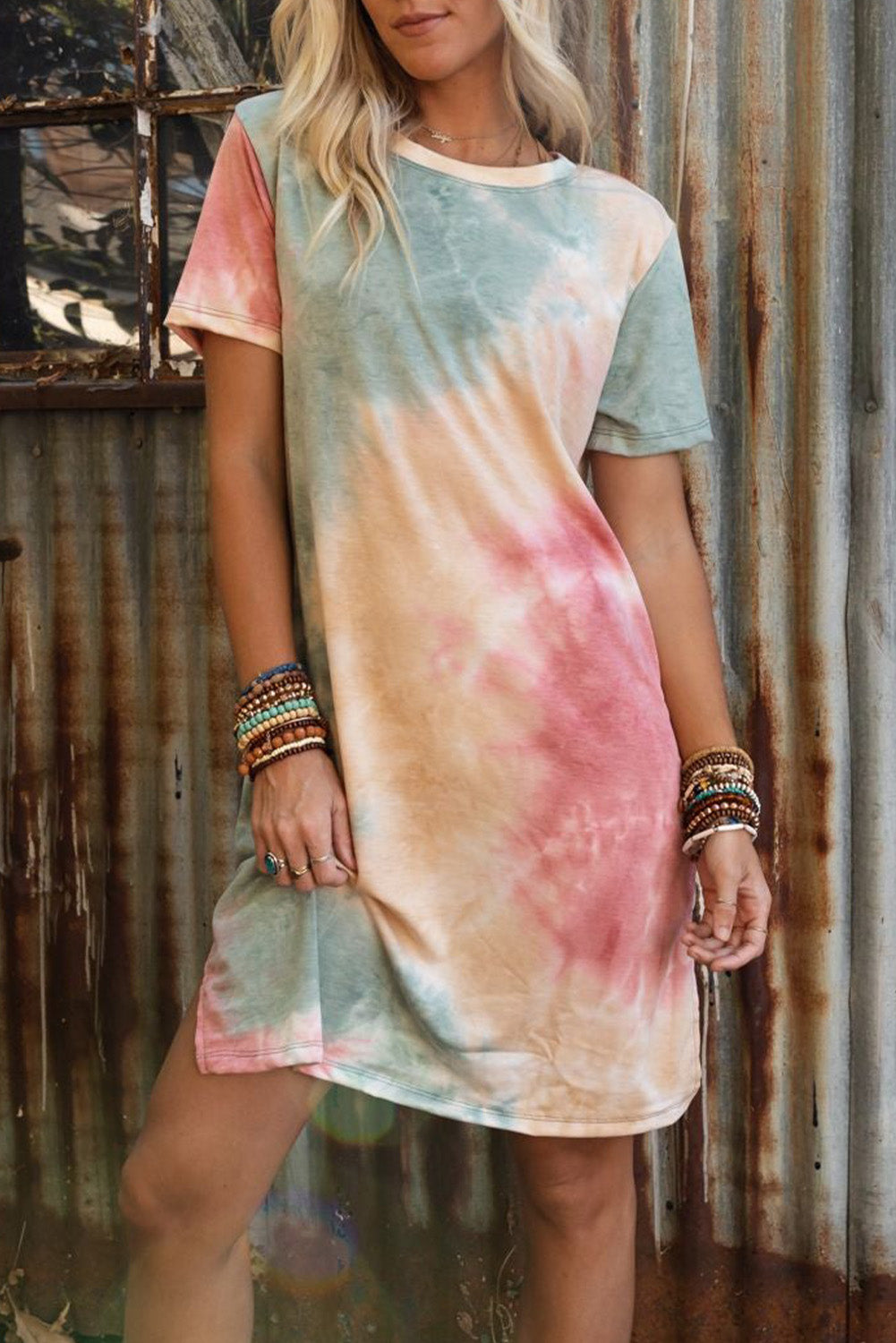 Robe t-shirt fendue surdimensionnée multicolore tie-dye