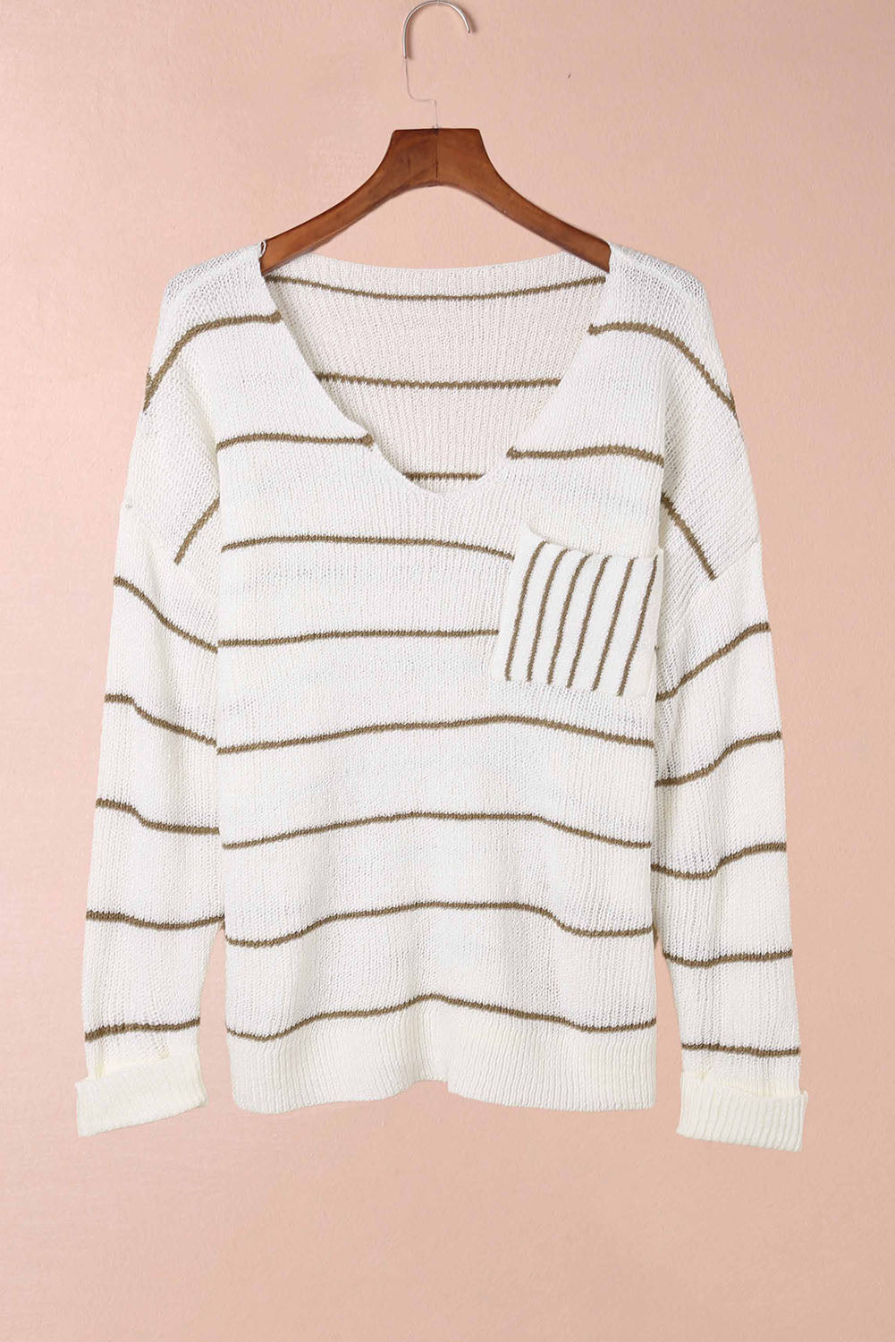 Pull rayé avec poche poitrine