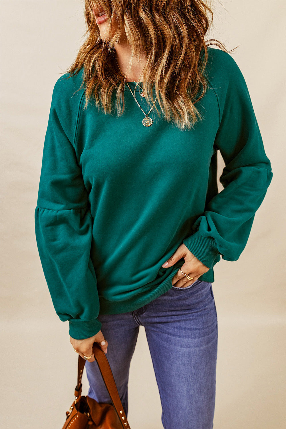 Sweat-shirt vert à manches raglan et patchwork