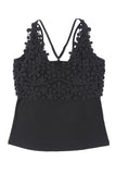 Débardeur noir en crochet fleuri à col en V