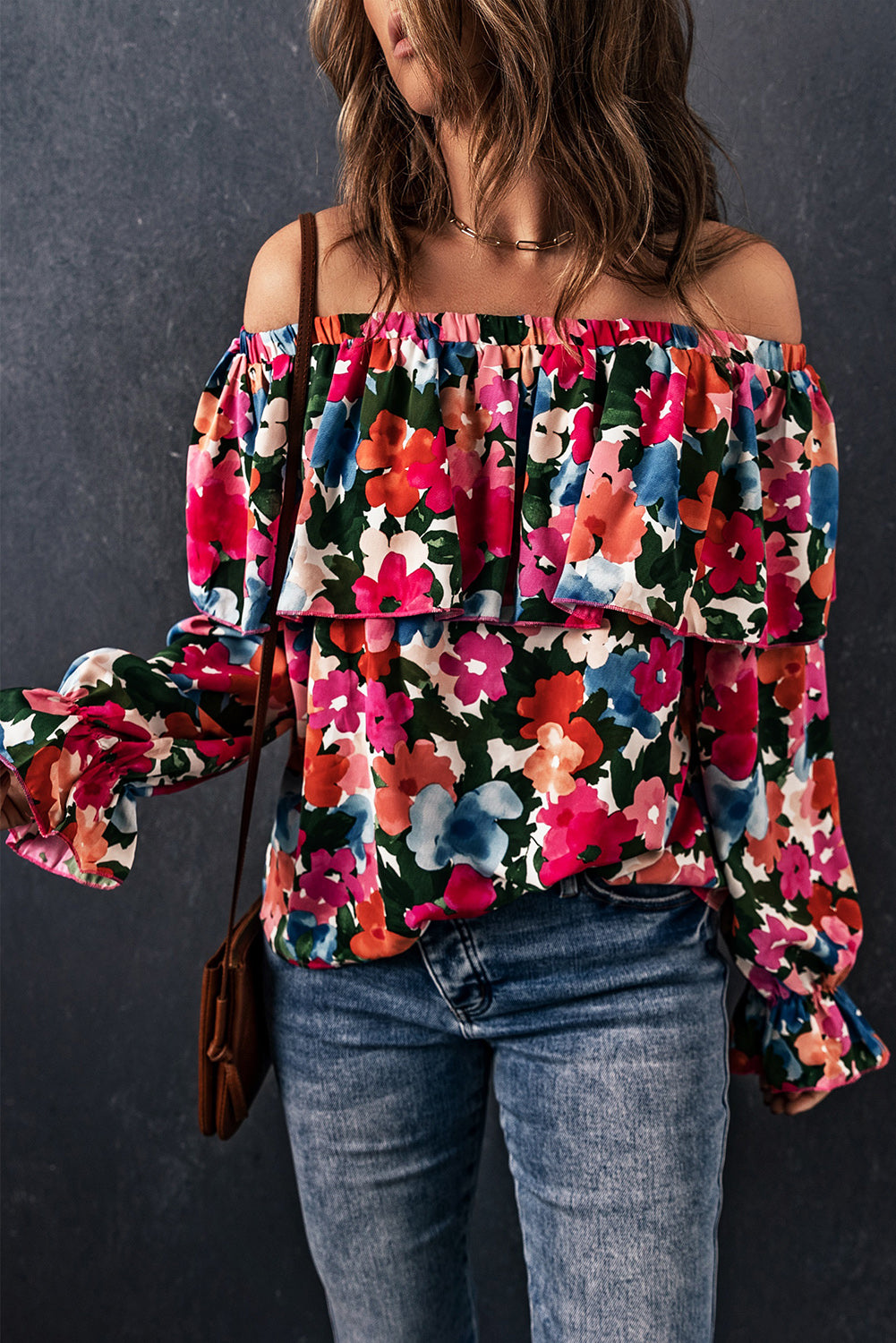 Blouse à épaules dénudées et à volants imprimé floral