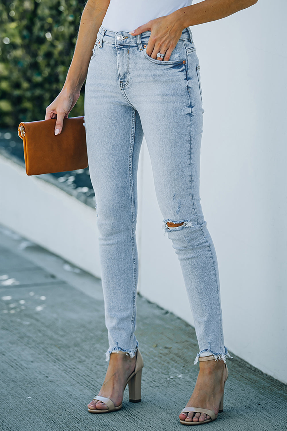 Light Wash Ripped Skinny Jeans