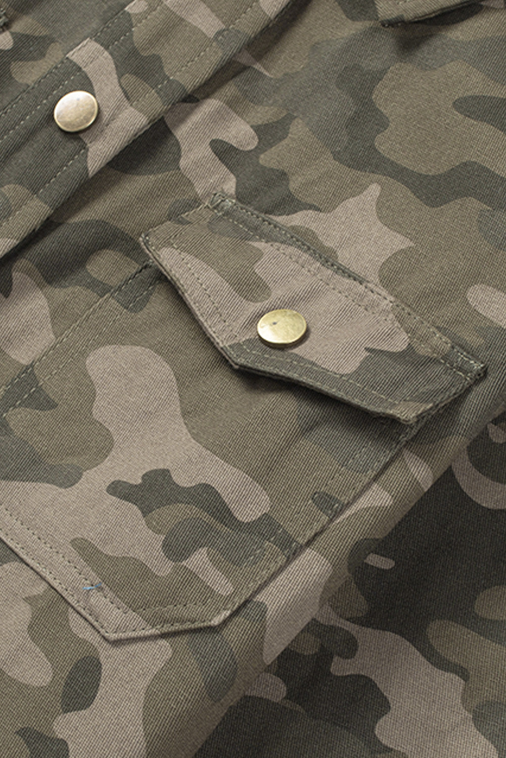 Veste boutonnée multi-poches à imprimé camouflage vert