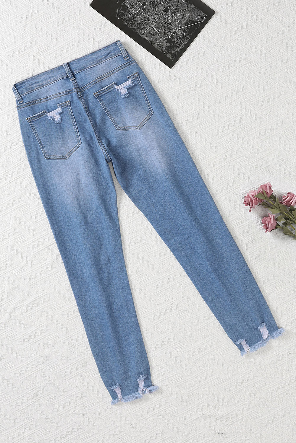 Pantalon en jean boyfriend bleu clair effet vieilli