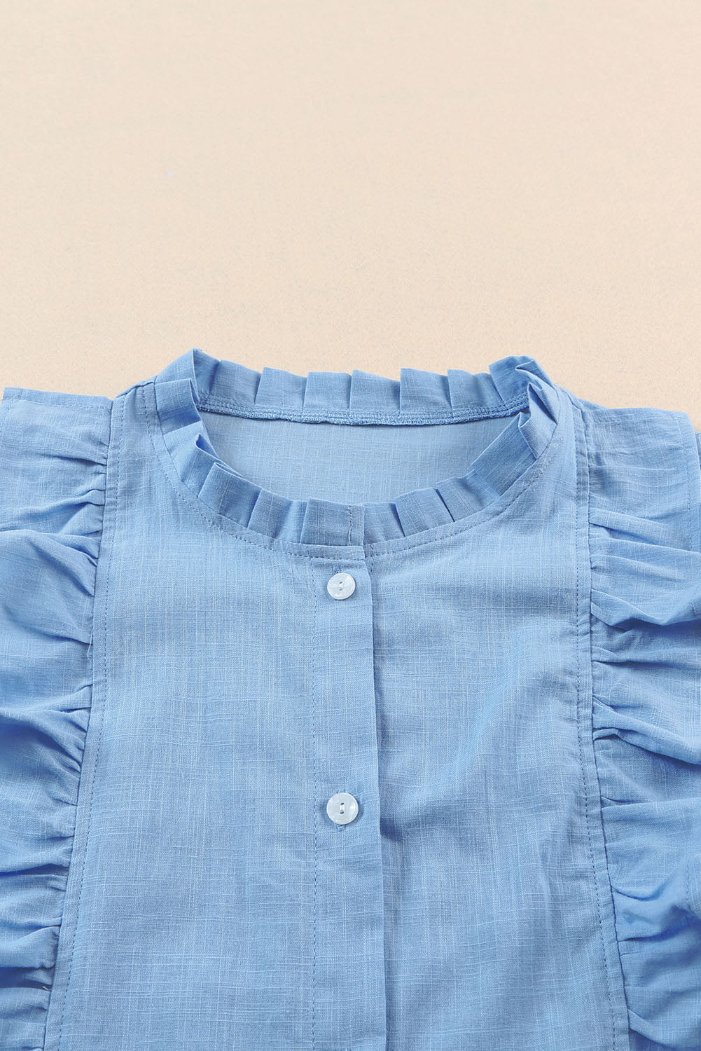 Chemise sans manches légère et douce à volants bleu ciel