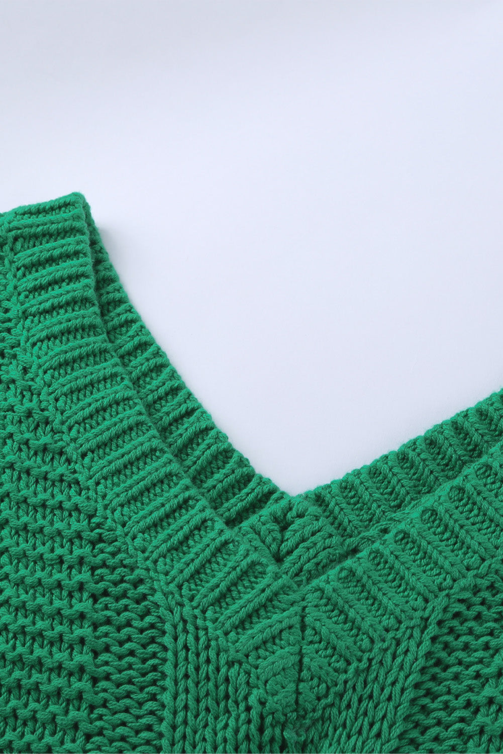 Pull vert en tricot tressé à col en V Bubblegum