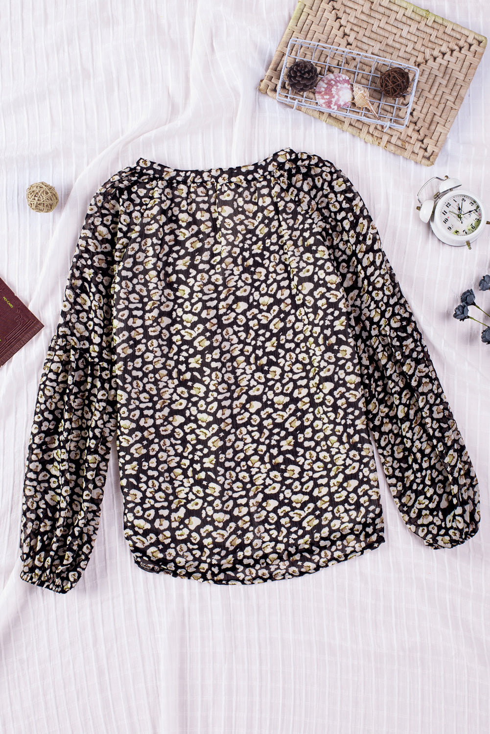 Green Floral Print V Neck Long Puff Sleeve Top