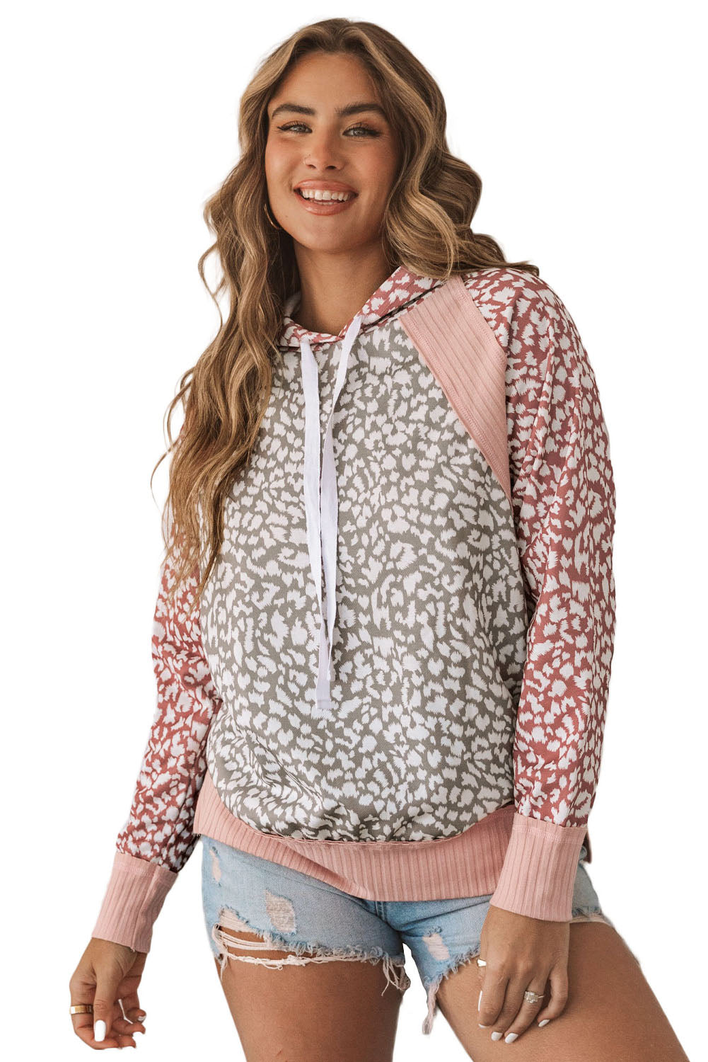 Sweat-shirt à capuche à manches longues et motif léopard rose